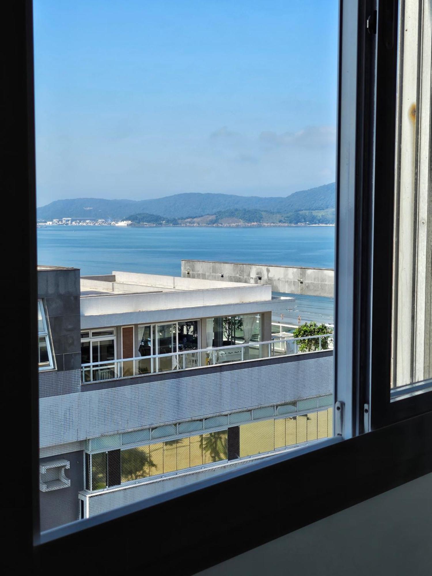 Apartamentos Na Praia Do Gonzaga Frente Mar Com Estacionamento Santos  Exteriér fotografie